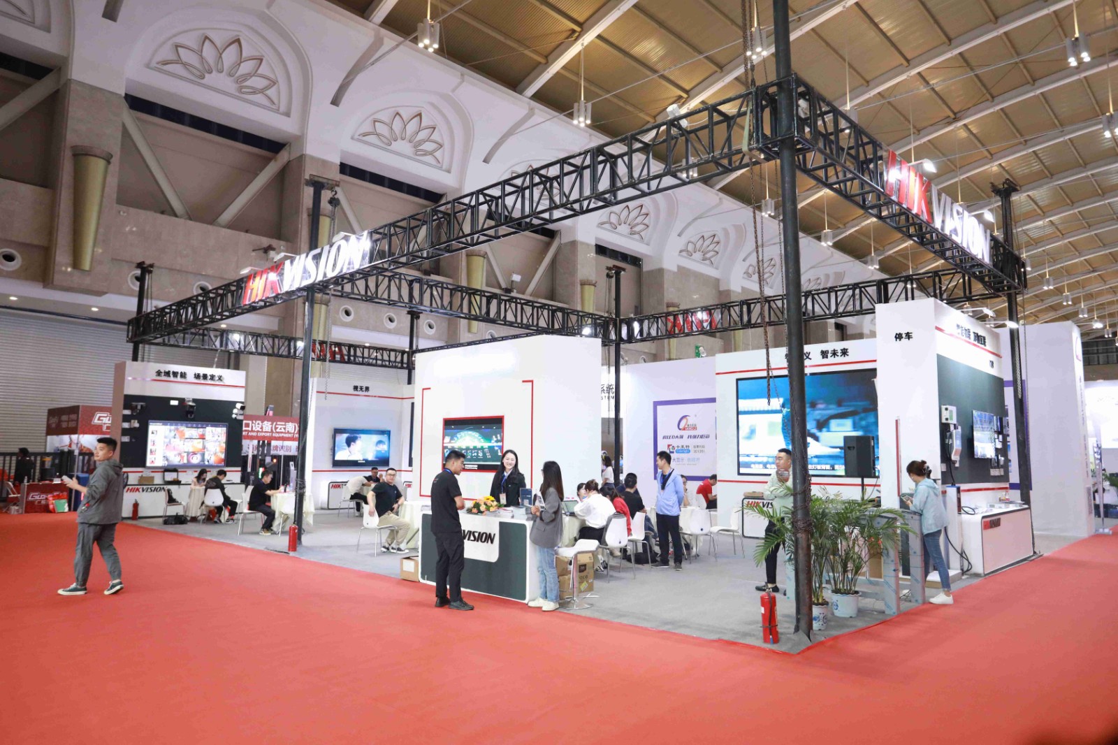 H95A8142(1).jpg H95A8142(1).jpg